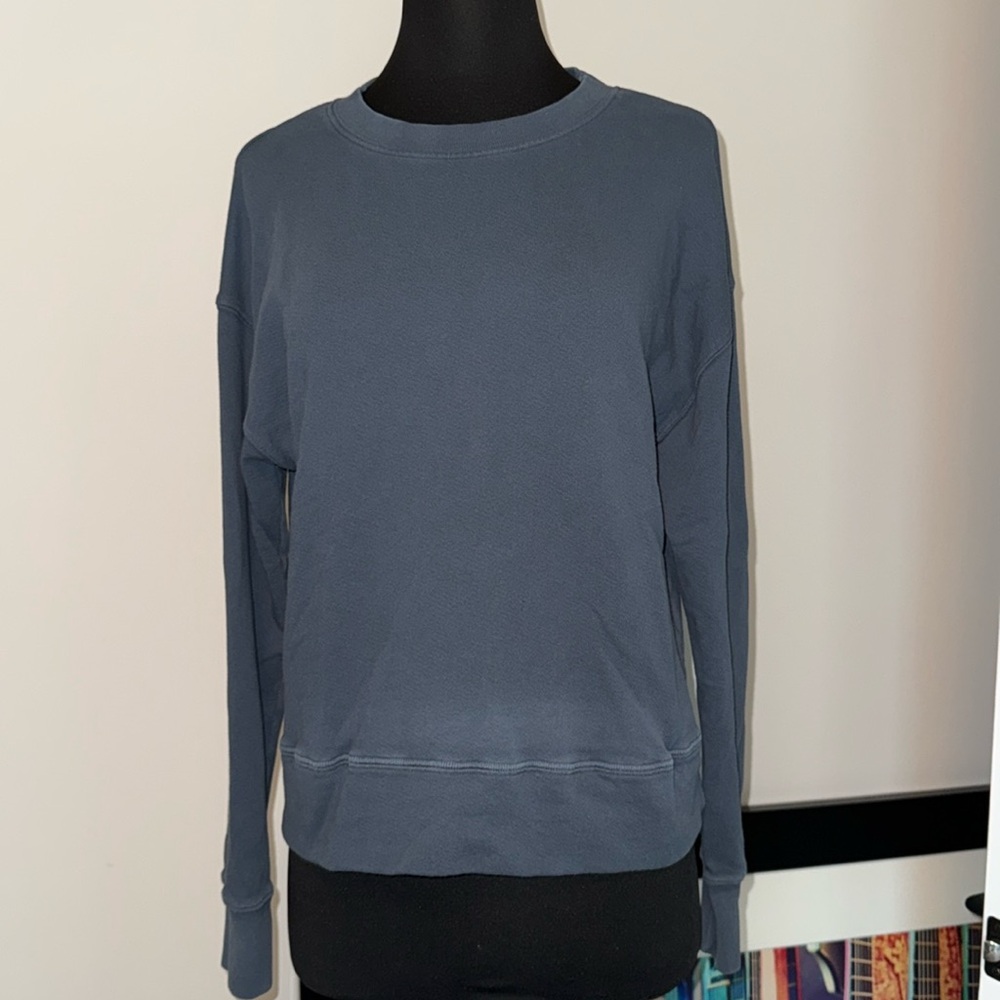PRISTINE AND LIKE NEW Perfectwhitetee Terry Sweatshirt Sz XS